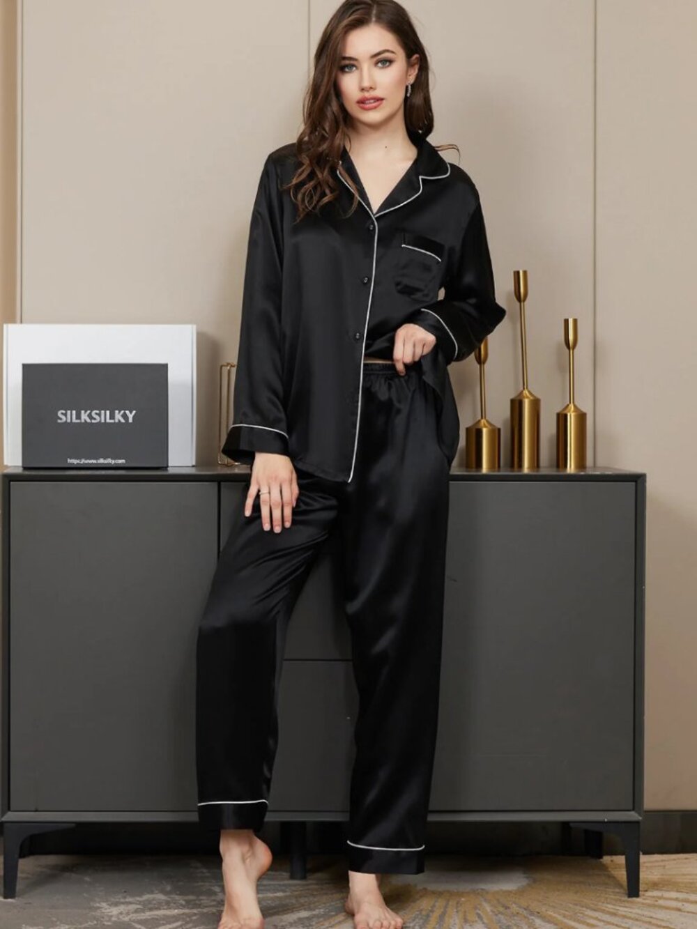 NWT: 100% Mulberry Silk Long Sleeve Button Up Women's Pajamas Set